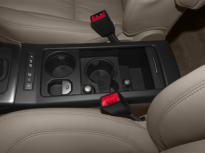 2013 Land Rover LR2 Base