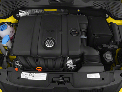 2013 Volkswagen Beetle 2.5L Entry