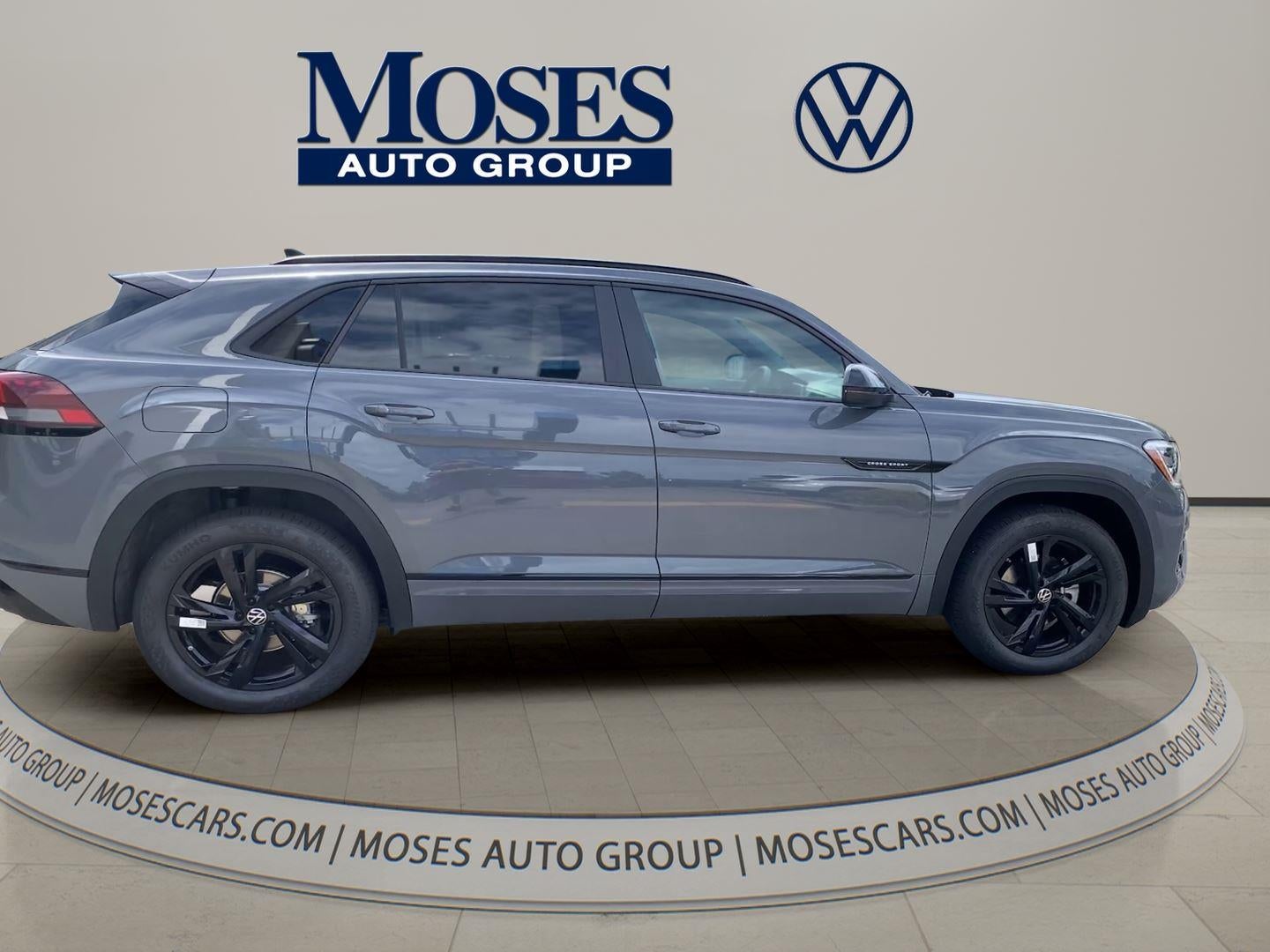 2026 Volkswagen Atlas Cross Sport 2.0T SEL R-Line Black