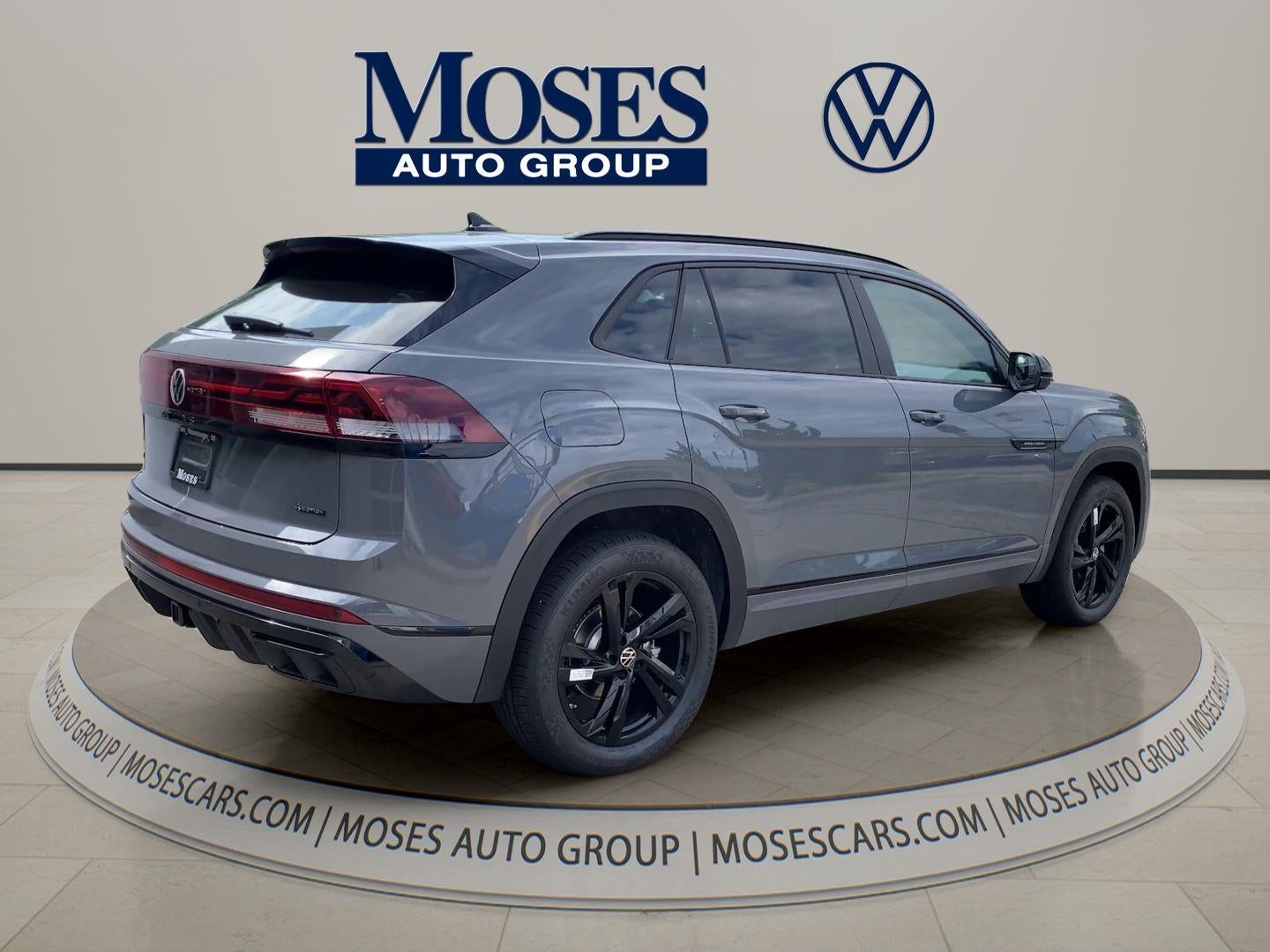 2026 Volkswagen Atlas Cross Sport 2.0T SEL R-Line Black