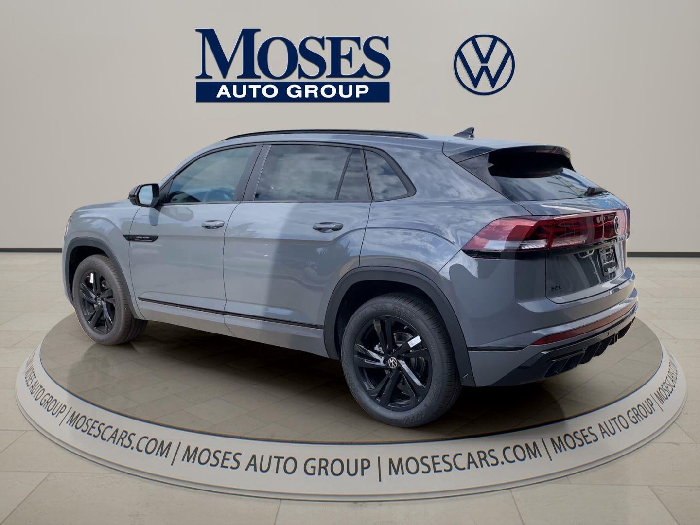 2026 Volkswagen Atlas Cross Sport 2.0T SEL R-Line Black