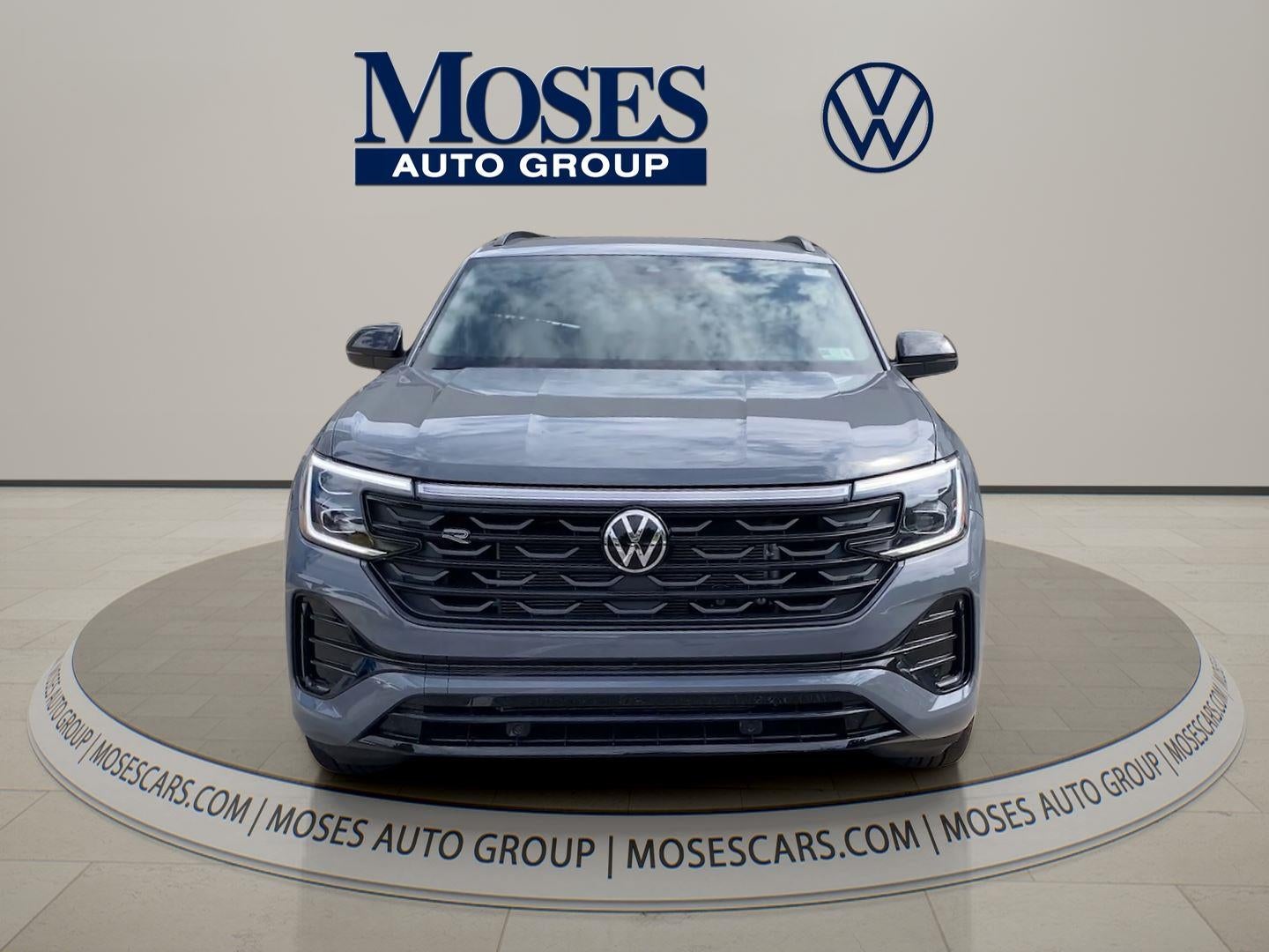 2026 Volkswagen Atlas Cross Sport 2.0T SEL R-Line Black