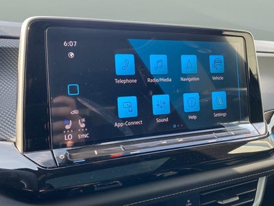 2026 Volkswagen Atlas Cross Sport 2.0T SEL R-Line Black