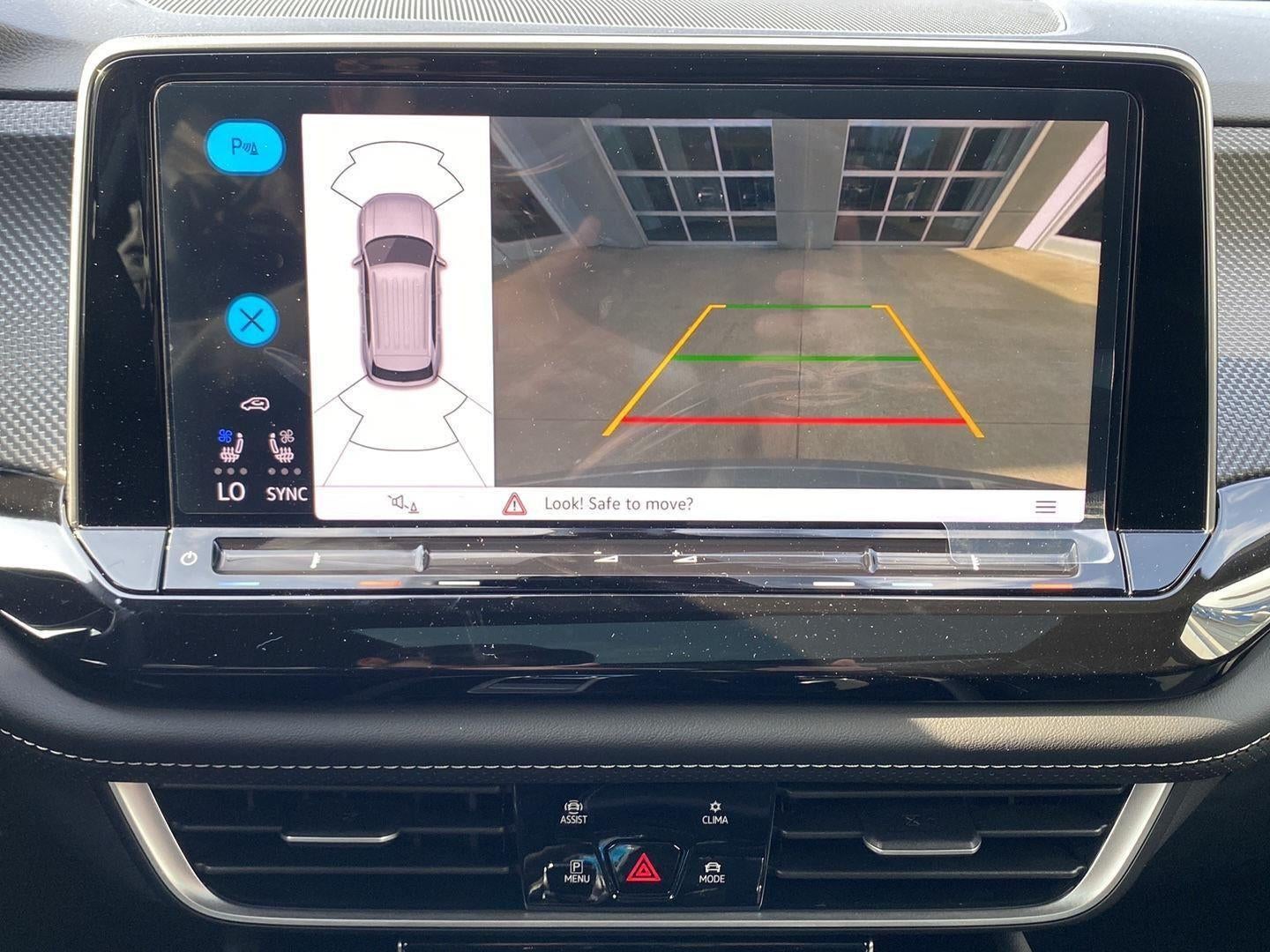 2026 Volkswagen Atlas Cross Sport 2.0T SEL R-Line Black