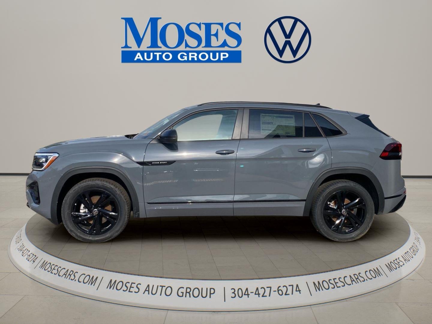 2026 Volkswagen Atlas Cross Sport 2.0T SEL R-Line Black