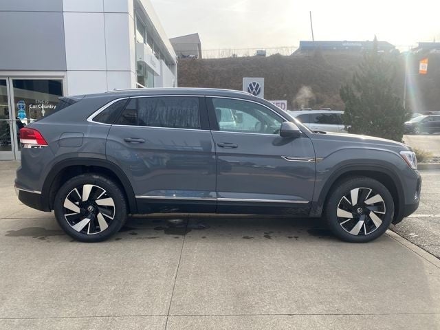 2026 Volkswagen Atlas Cross Sport 2.0T SEL
