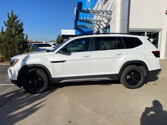 2026 Volkswagen Atlas 2.0T Peak Edition