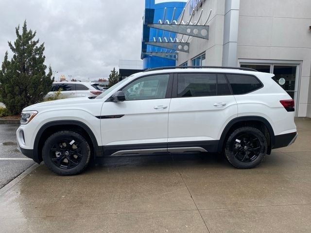 2026 Volkswagen Atlas 2.0T Peak Edition
