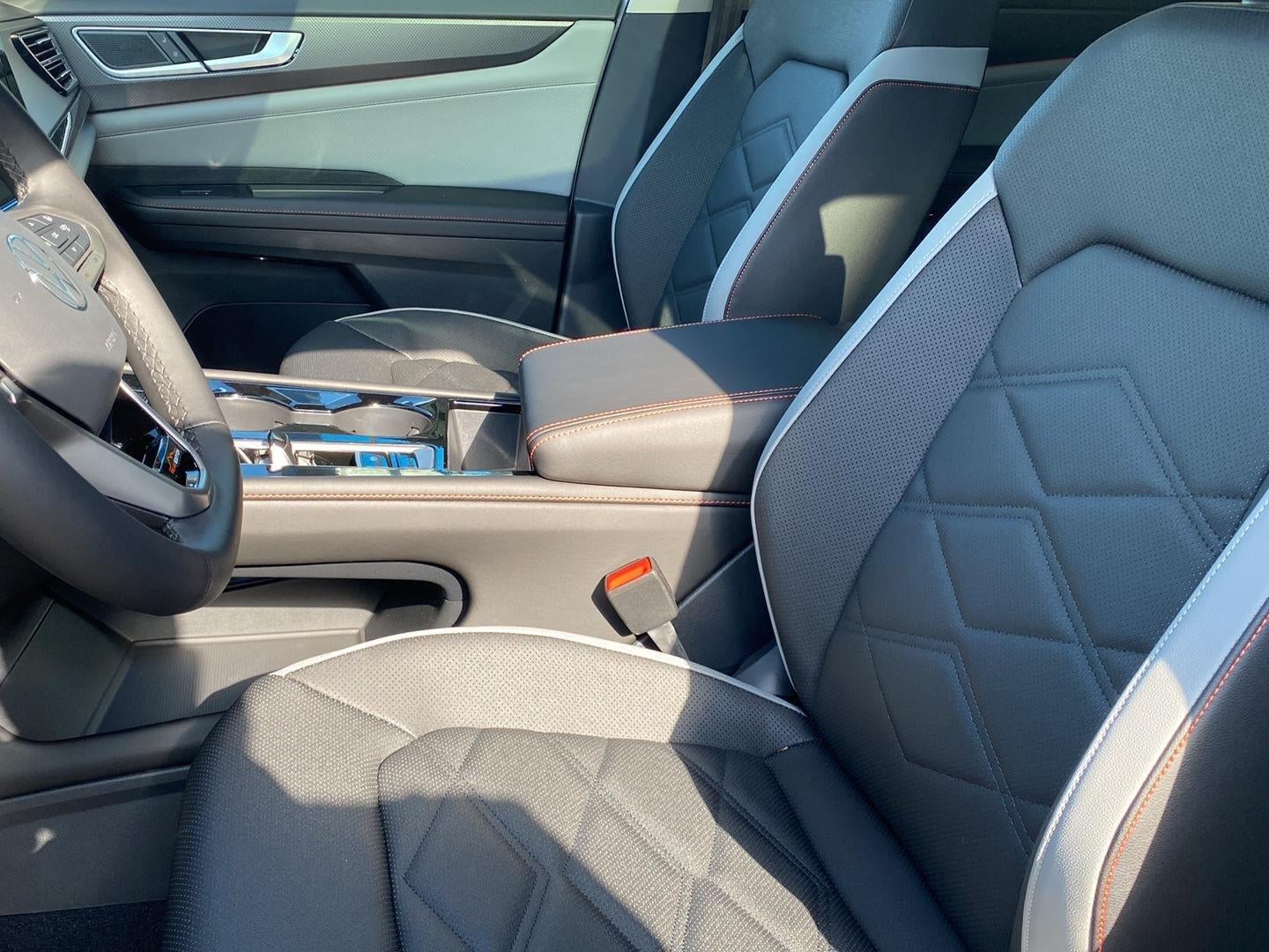 2026 Volkswagen Atlas 2.0T Peak Edition