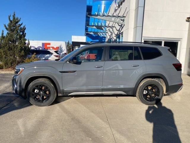 2026 Volkswagen Atlas 2.0T Peak Edition