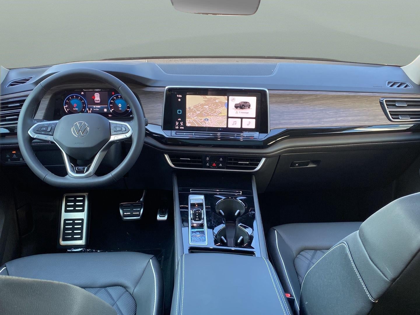 2026 Volkswagen Atlas 2.0T SEL Premium R-Line