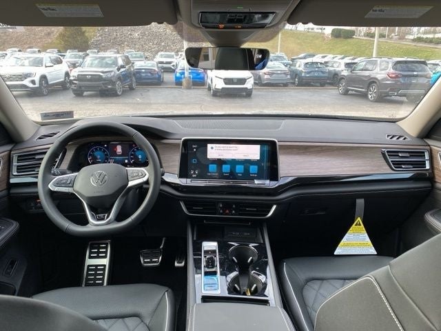 2025 Volkswagen Atlas 2.0T SEL Premium R-Line