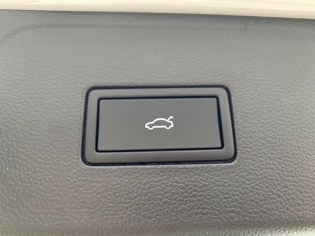 2026 Volkswagen Atlas 2.0T SE w/ Technology