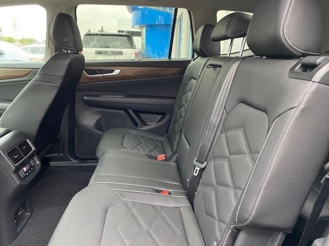 2026 Volkswagen Atlas 2.0T SE w/ Technology