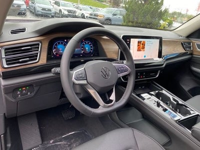 2026 Volkswagen Atlas 2.0T SE w/ Technology