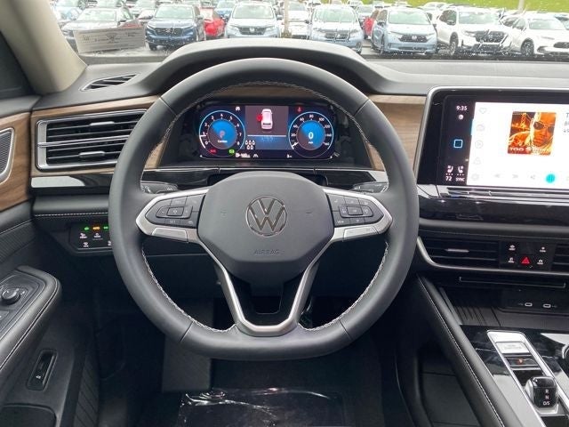 2026 Volkswagen Atlas 2.0T SE w/ Technology