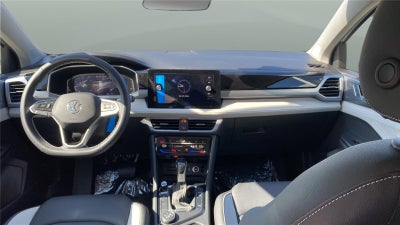 2026 Volkswagen Taos 1.5T SEL