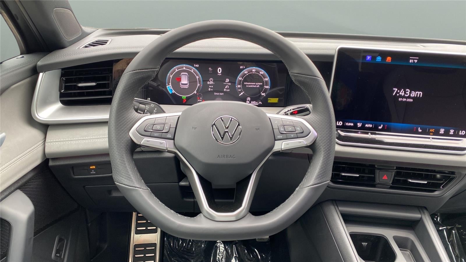2026 Volkswagen Tiguan 2.0T SE R-Line Black