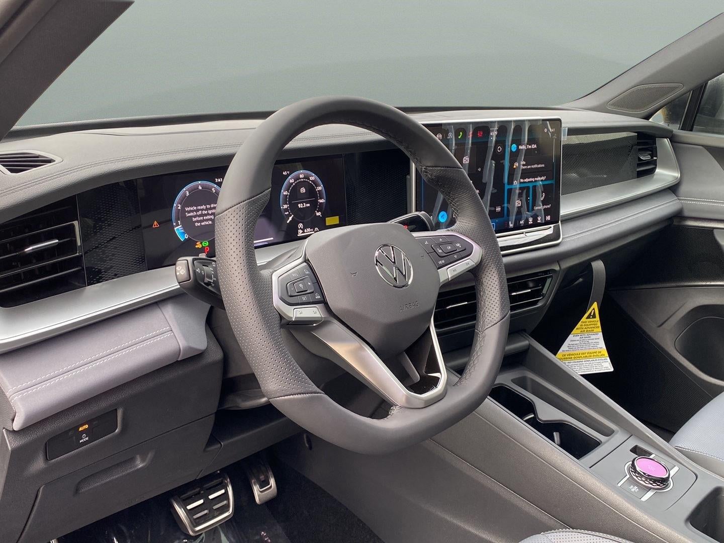 2026 Volkswagen Tiguan SE R-Line Black