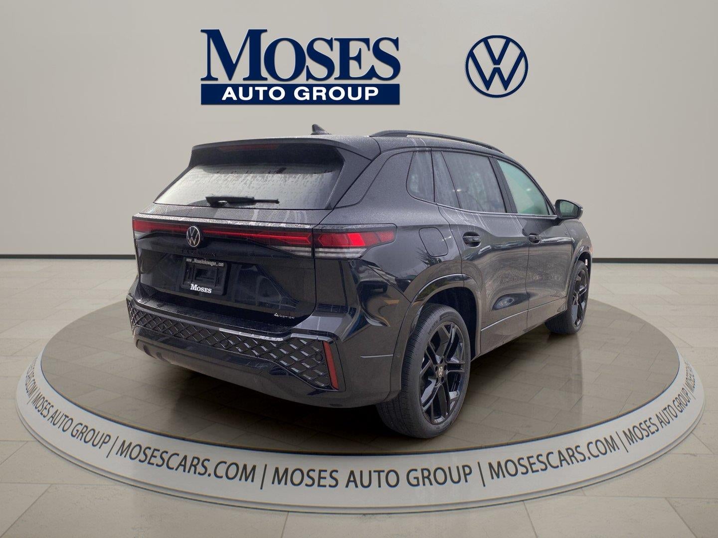 2026 Volkswagen Tiguan SE R-Line Black
