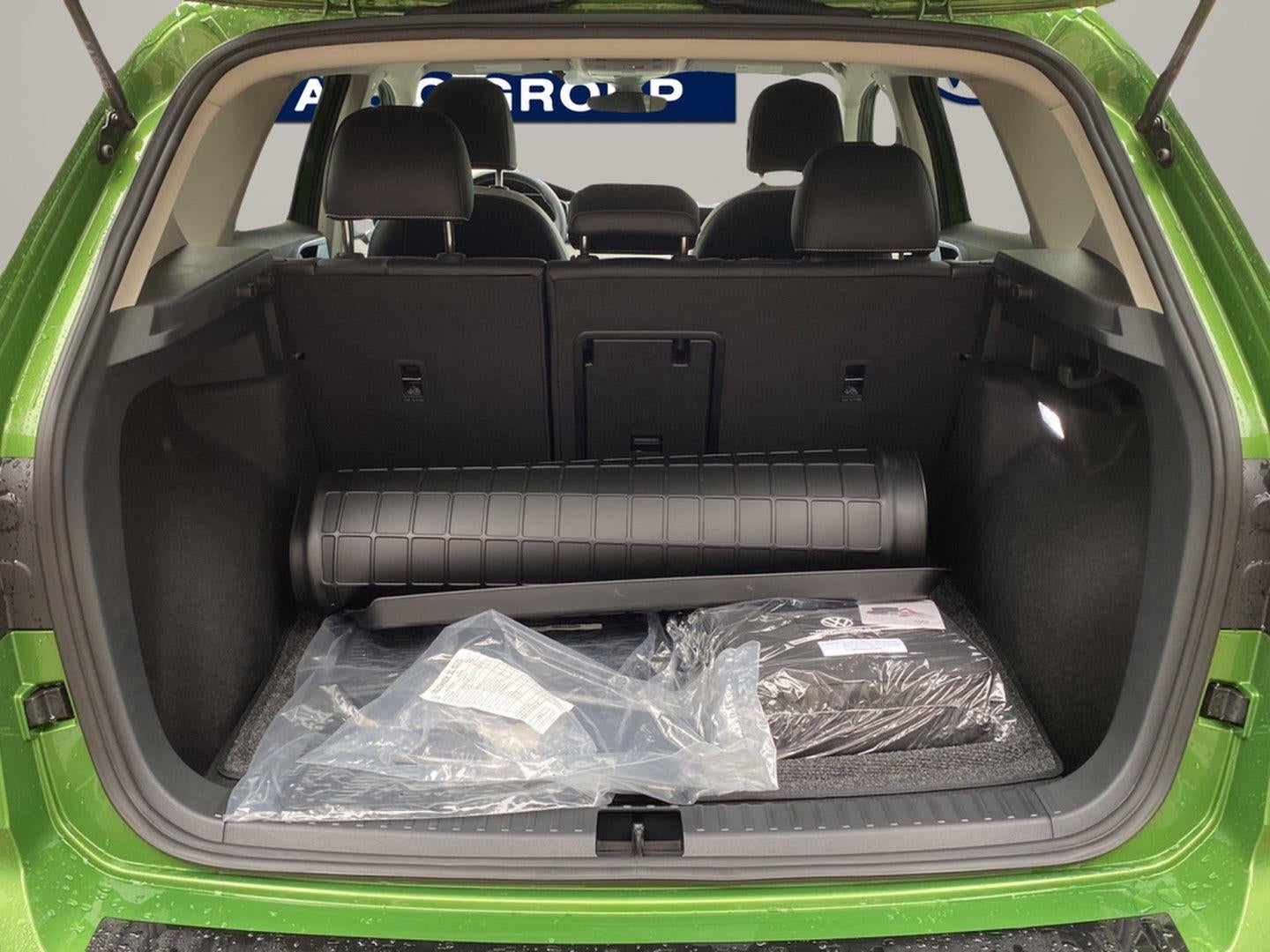 2027 Volkswagen Taos 1.5T SE