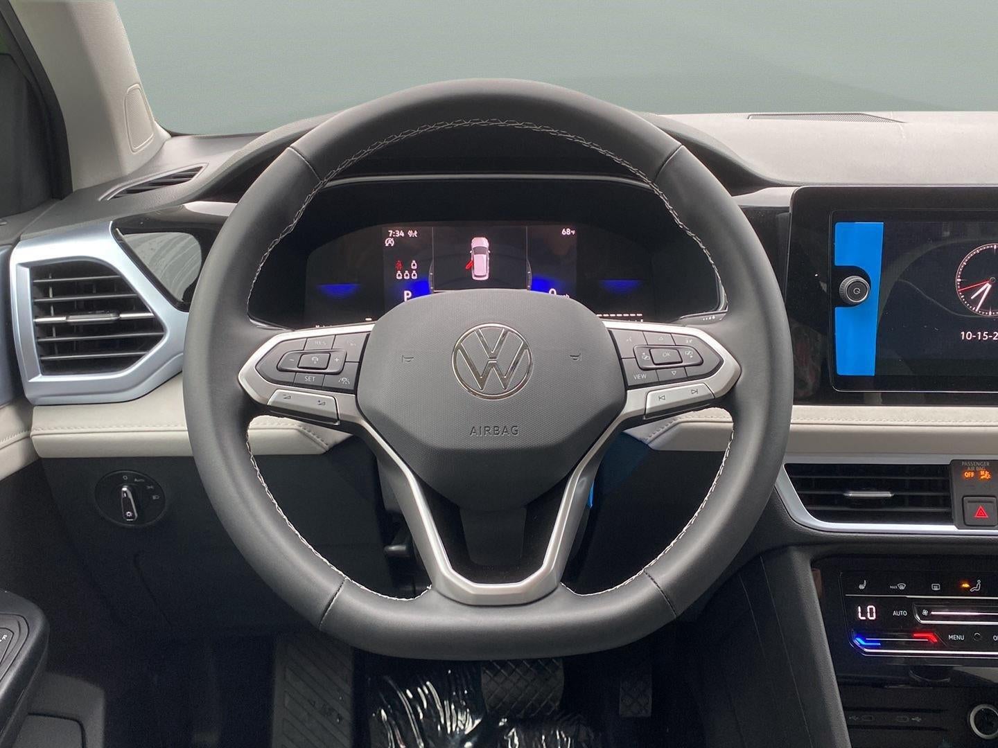 2027 Volkswagen Taos 1.5T SE
