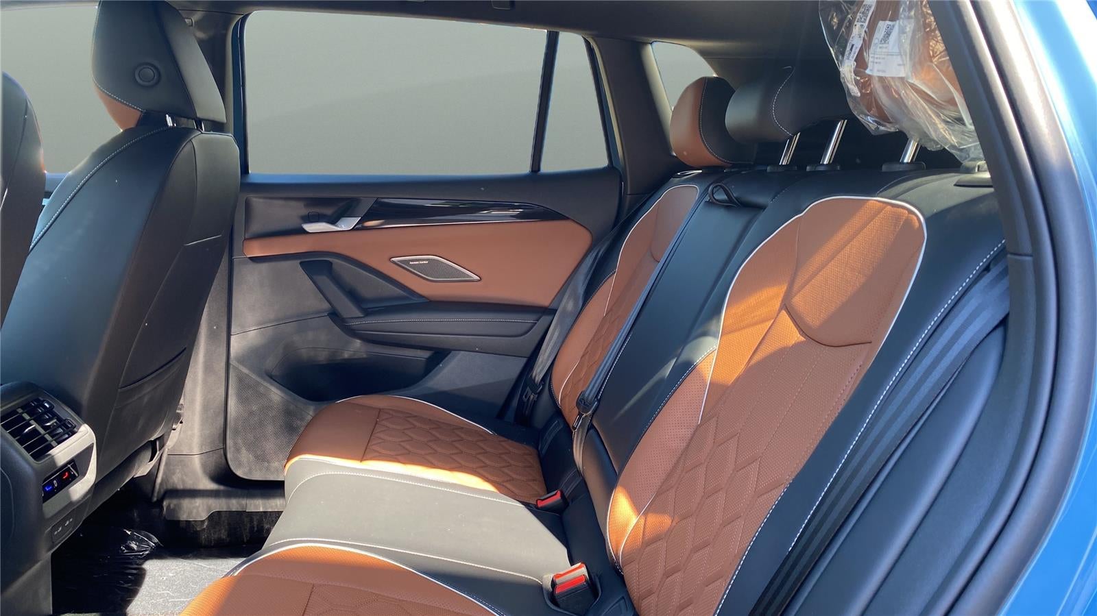 2026 Volkswagen Tiguan 2.0T SEL