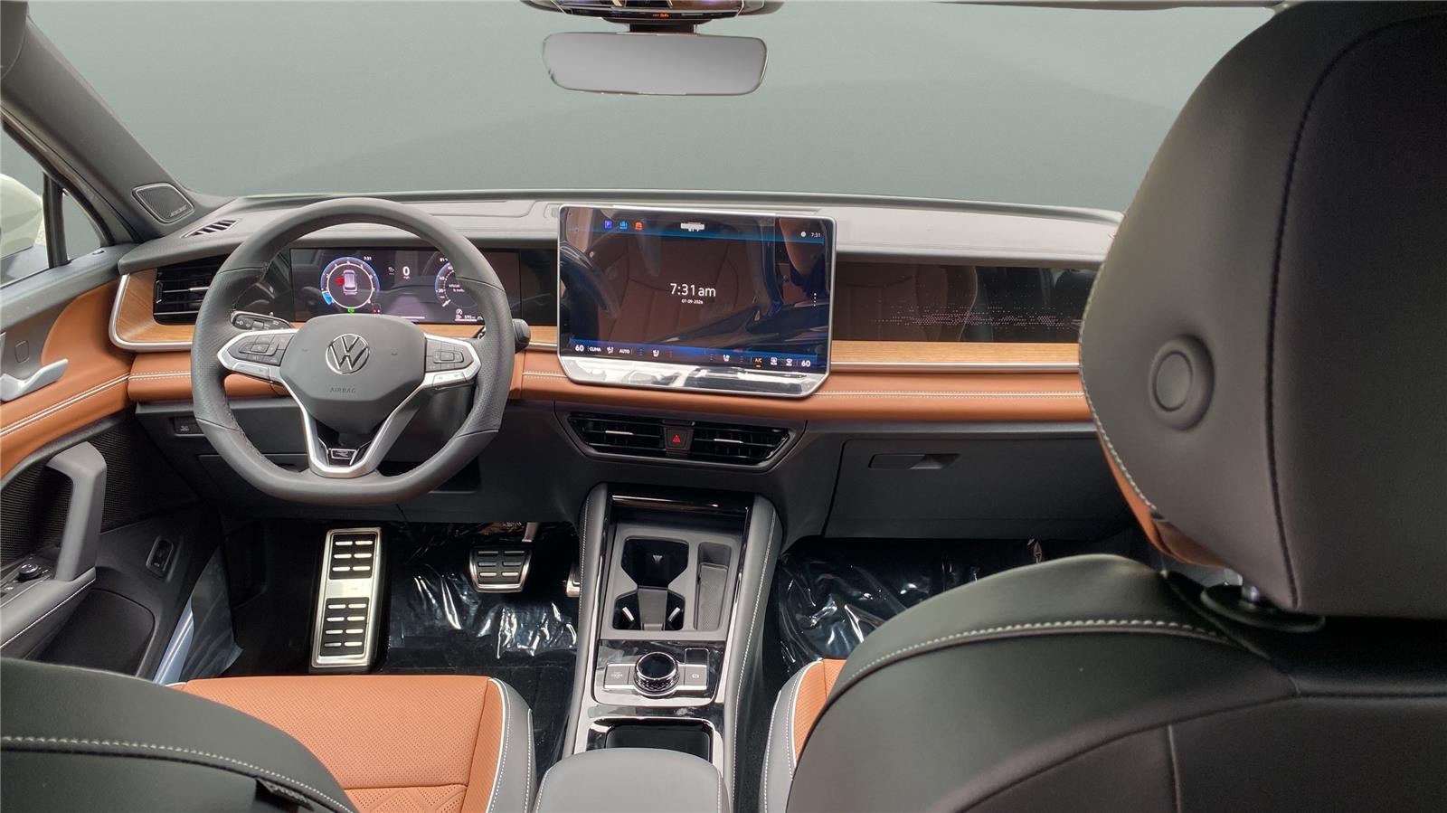 2026 Volkswagen Tiguan 2.0T SEL R-Line Turbo