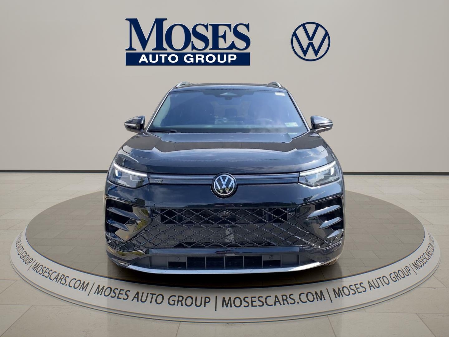 2026 Volkswagen Tiguan 2.0T SEL