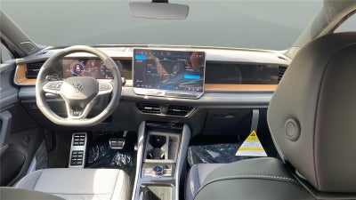 2026 Volkswagen Tiguan 2.0T SEL
