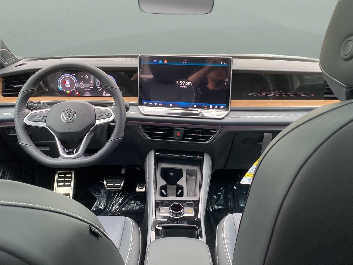 2026 Volkswagen Tiguan 2.0T SEL R-Line Turbo