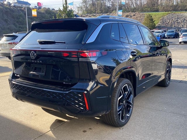 2026 Volkswagen Tiguan 2.0T SEL R-Line Turbo