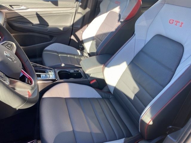 2026 Volkswagen Golf GTI 2.0T SE