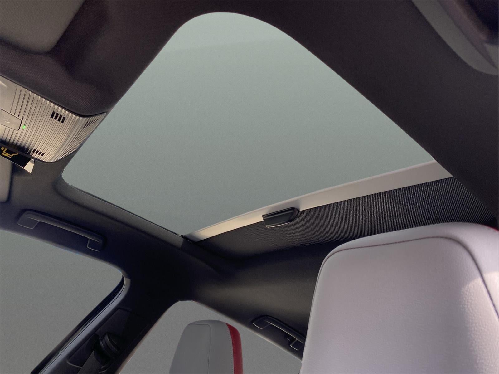 2026 Volkswagen Golf GTI 2.0T SE