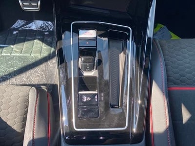 2025 Volkswagen Golf GTI 2.0T SE