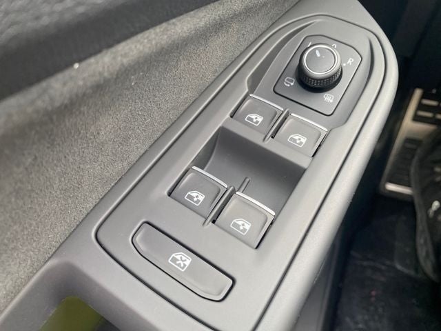 2026 Volkswagen Golf GTI 2.0T SE