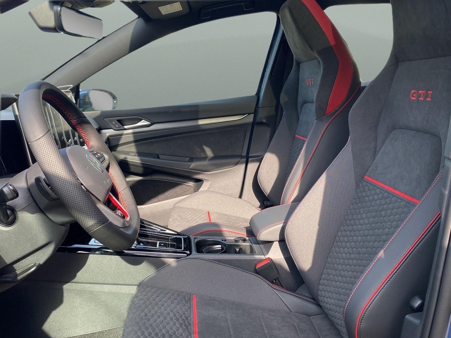 2026 Volkswagen Golf GTI 2.0T SE