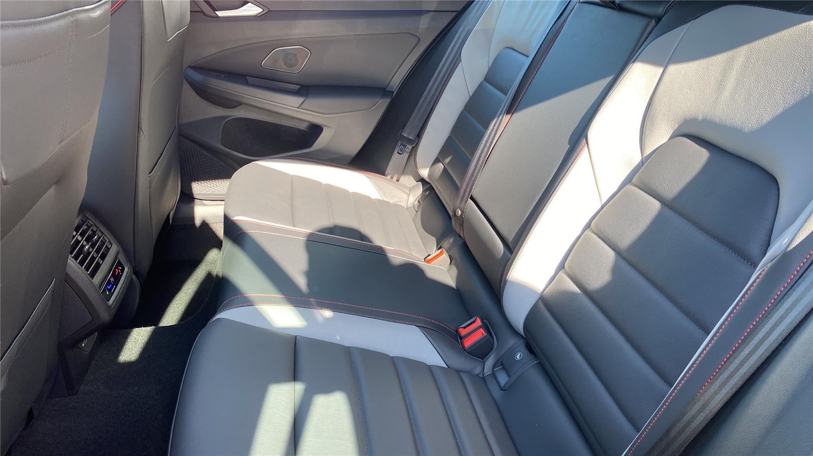 2026 Volkswagen Golf GTI 2.0T Autobahn