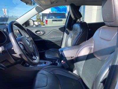 2019 Jeep Cherokee Altitude