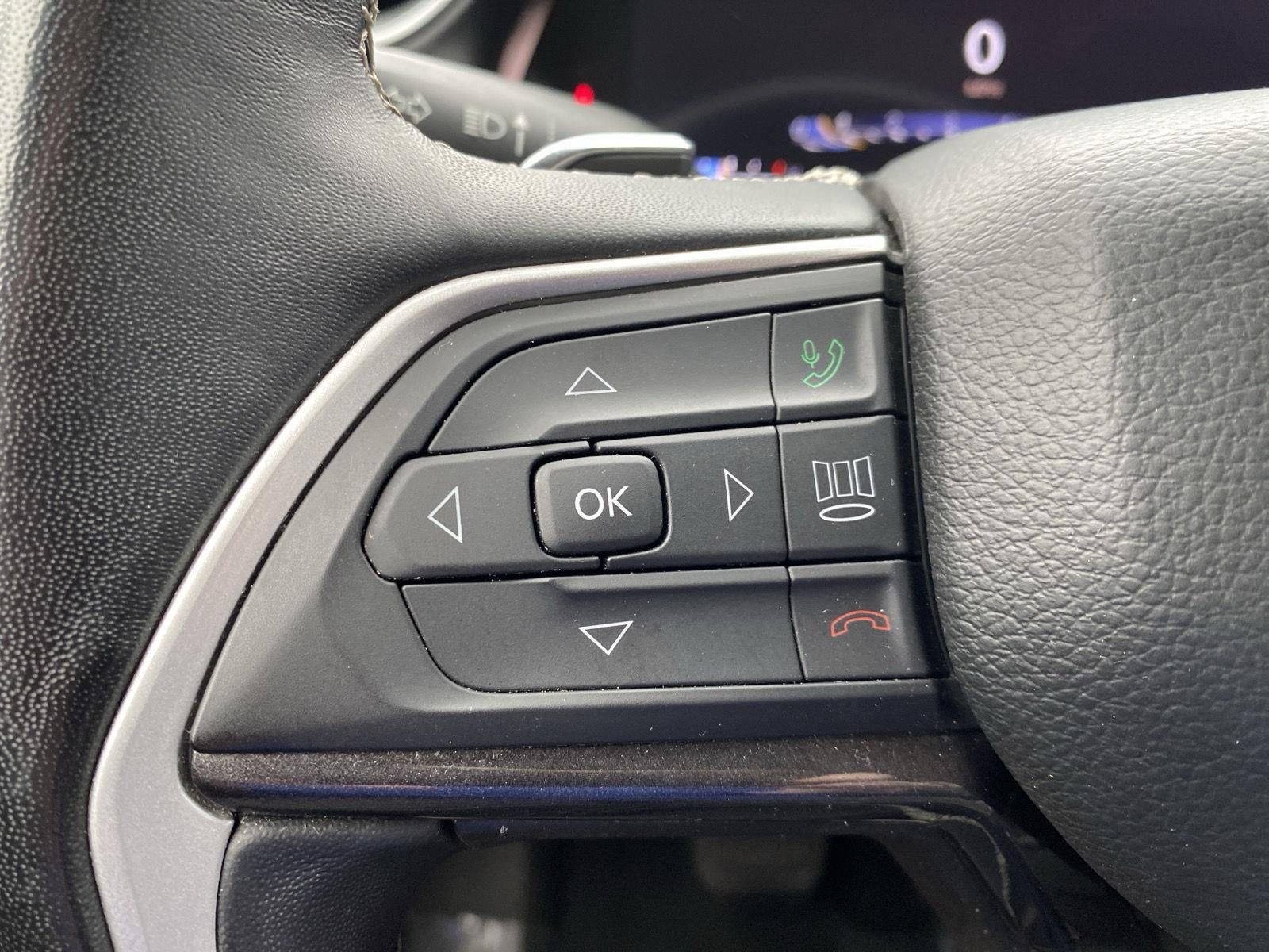 2022 Jeep Grand Cherokee L Laredo