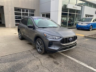 2025 Ford Escape ST-Line