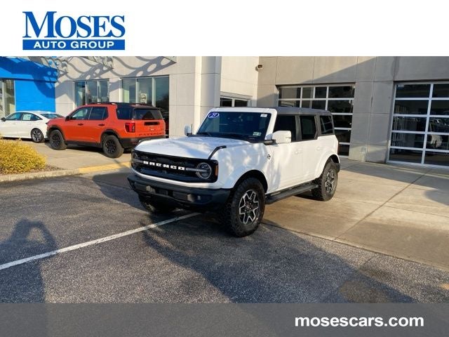 2023 Ford Bronco Base