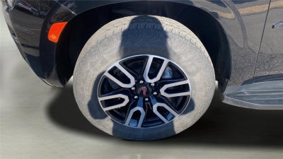 2024 GMC Yukon XL AT4