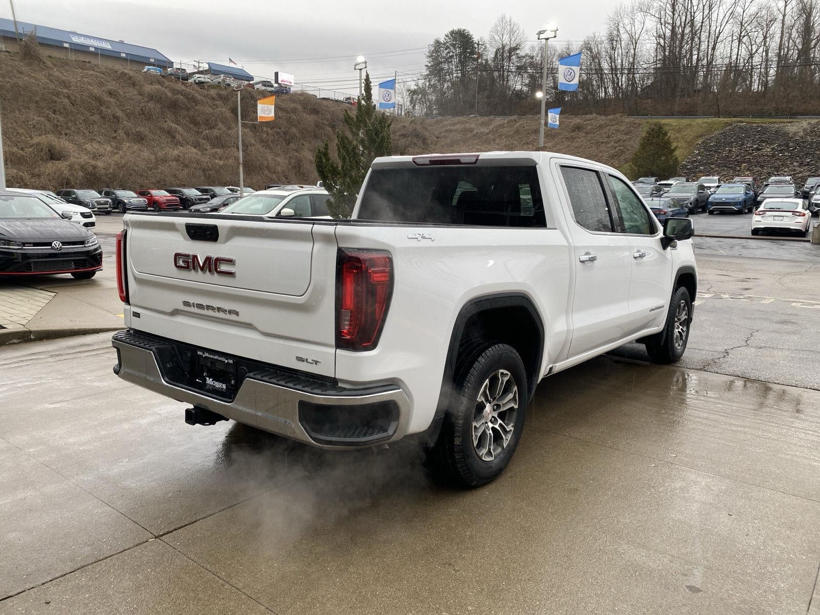 2024 GMC Sierra 1500 SLT