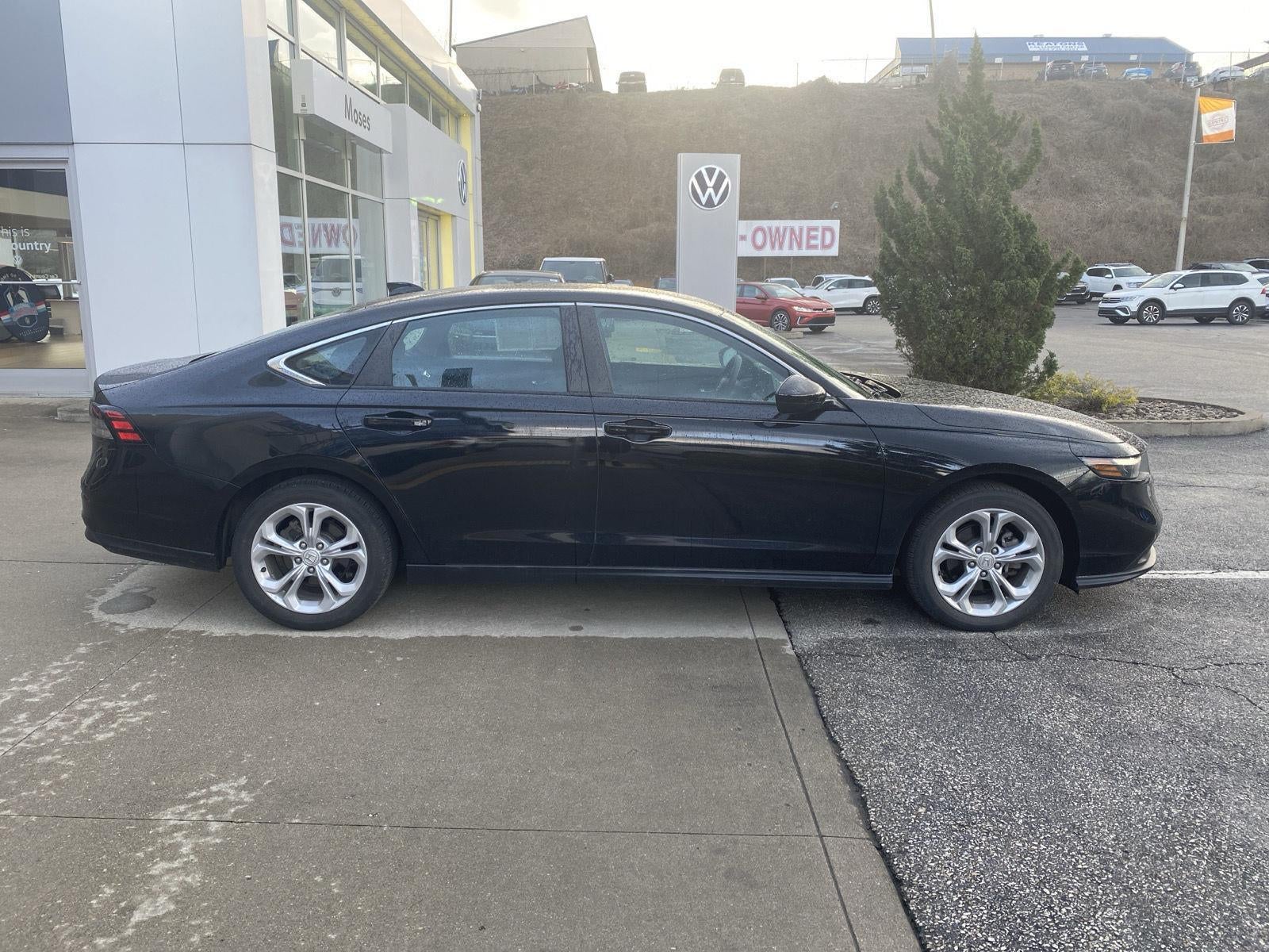 2023 Honda Accord Sedan LX