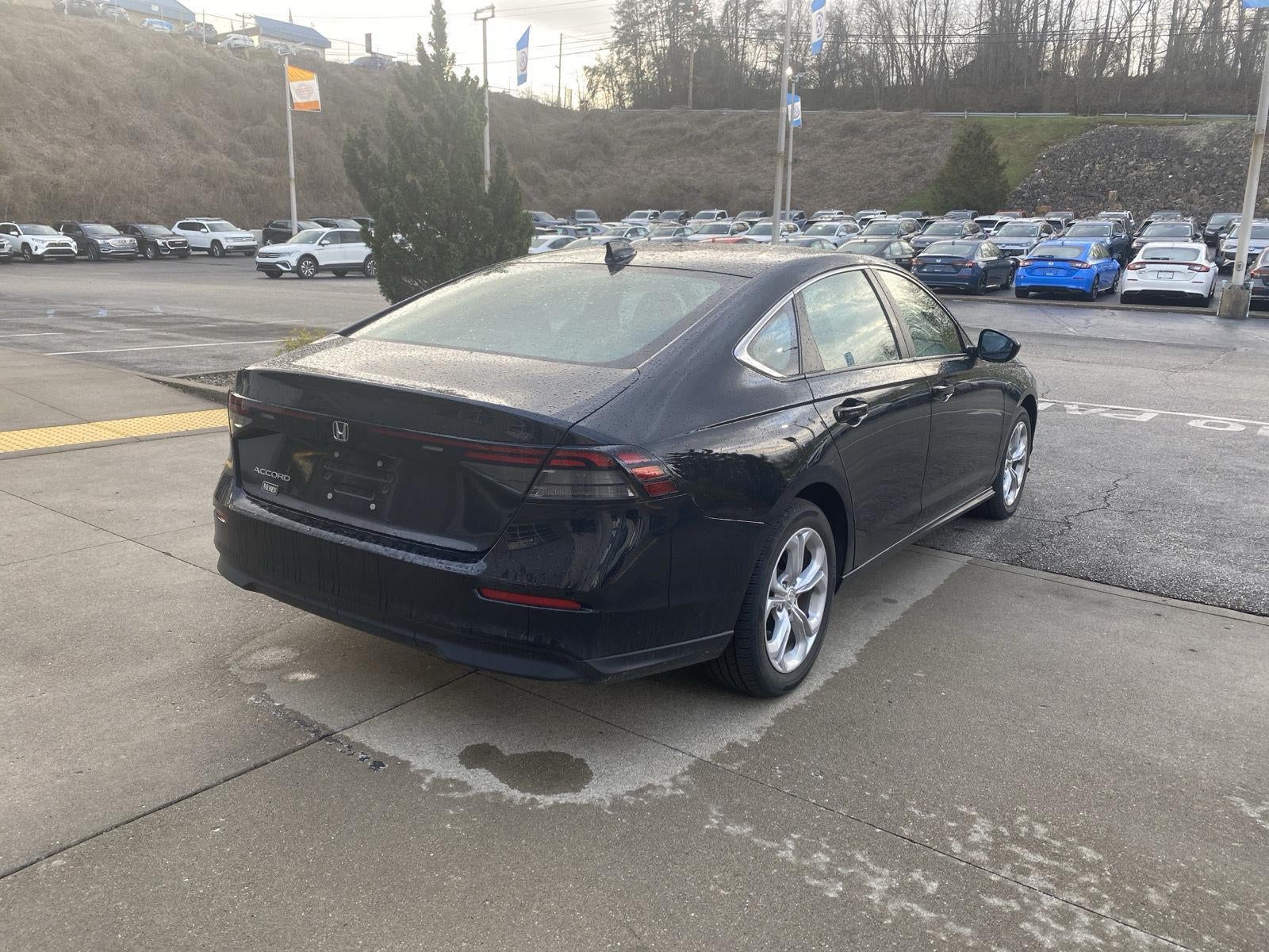 2023 Honda Accord Sedan LX