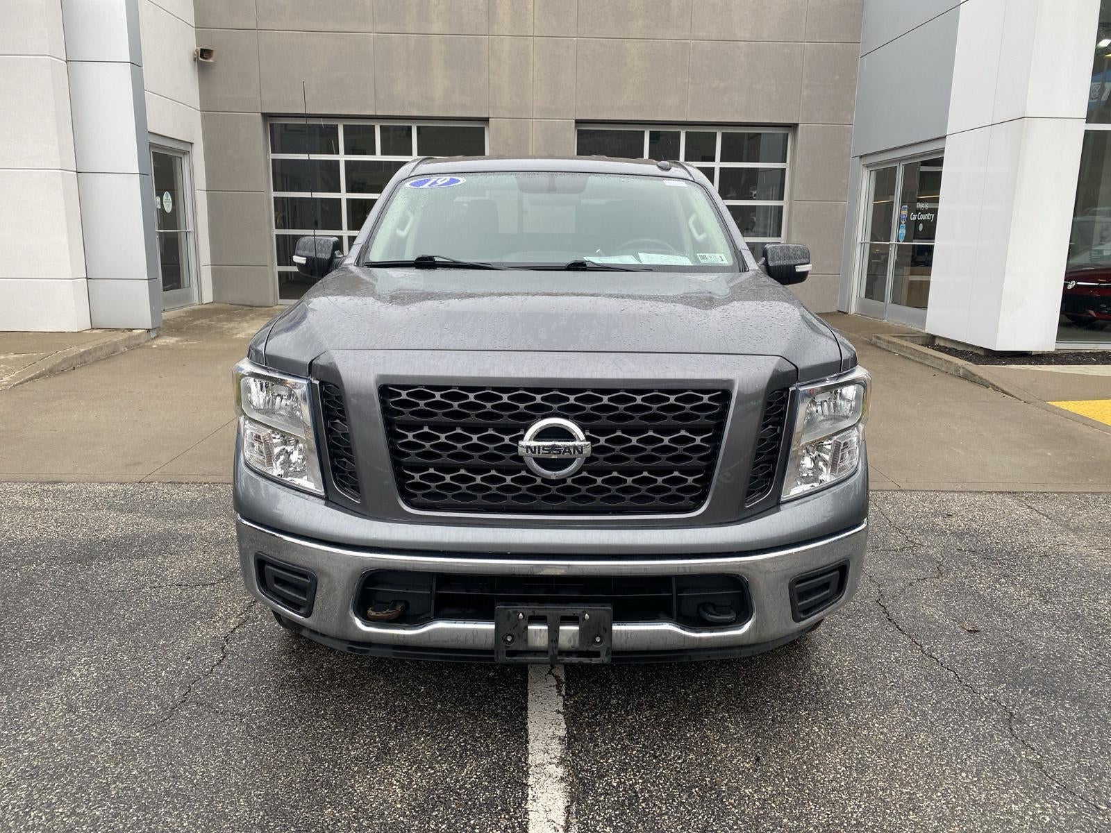 2019 Nissan Titan SV
