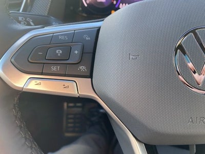 2026 Volkswagen Atlas Cross Sport 2.0T SEL R-Line Black