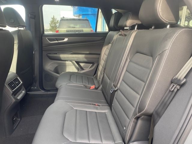 2026 Volkswagen Atlas Cross Sport 2.0T SEL