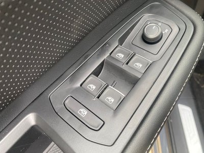 2026 Volkswagen Atlas Cross Sport 2.0T SEL